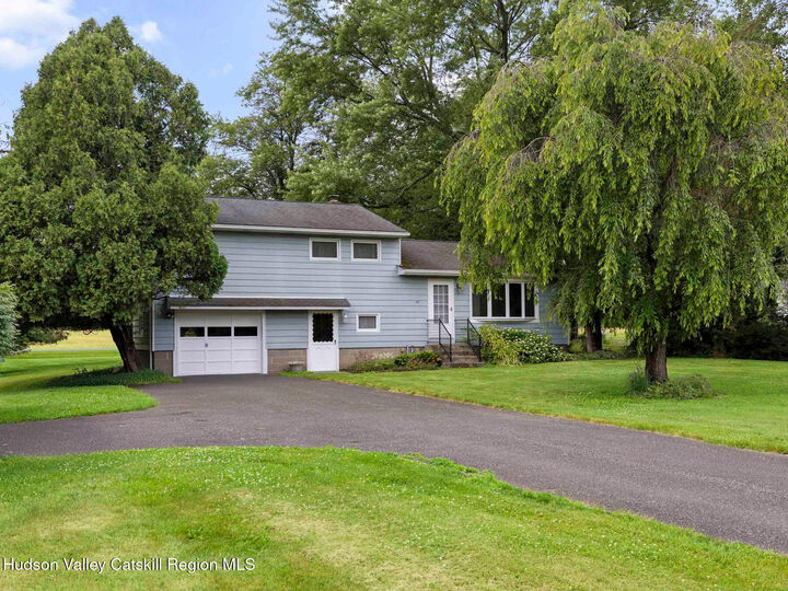 Property Photo:  240 Route 199  NY 12571 
