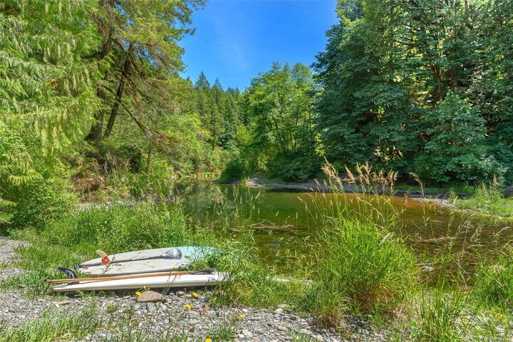 4370 Moss Rd — photo 1
