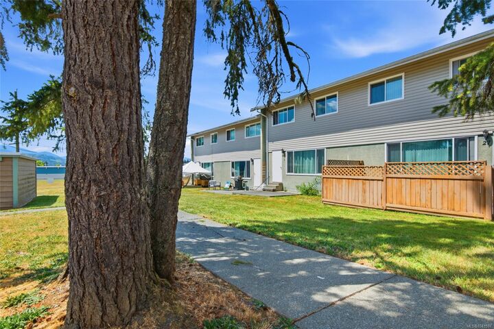 Property Photo: 4110 Kendall Ave #28 BC V9Y 5J1