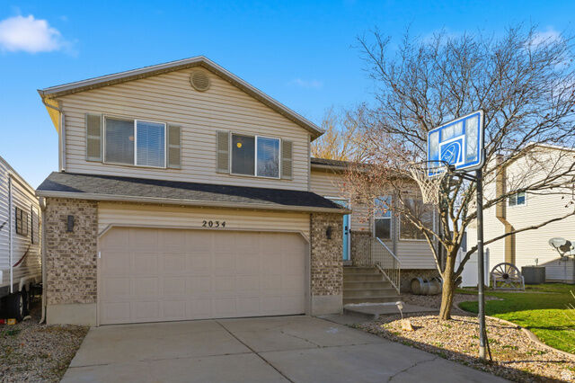 Property Photo:  2034 S 1600 W  UT 84087 
