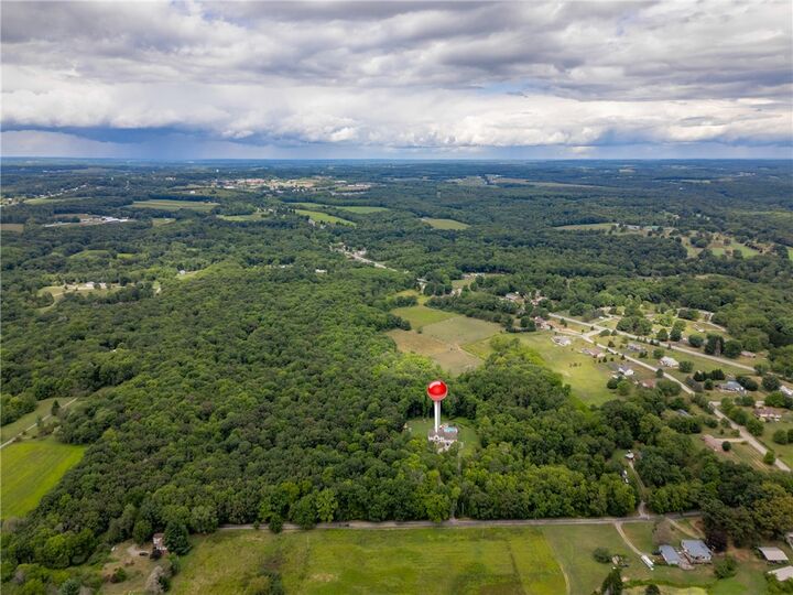Property Photo: 135 Beatty Rd PA 16057