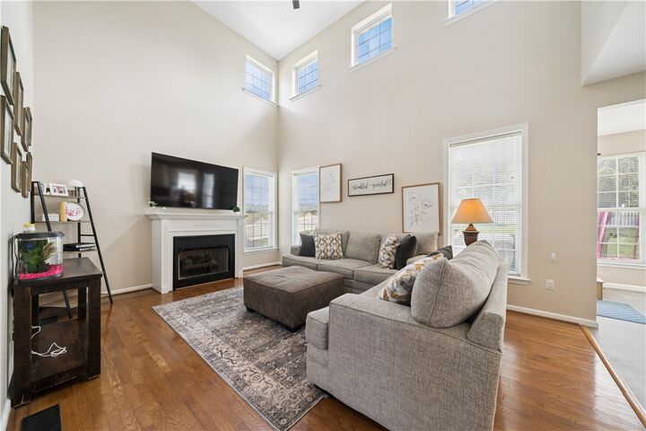 Property Photo:  518 Southfield Dr  PA 15601 