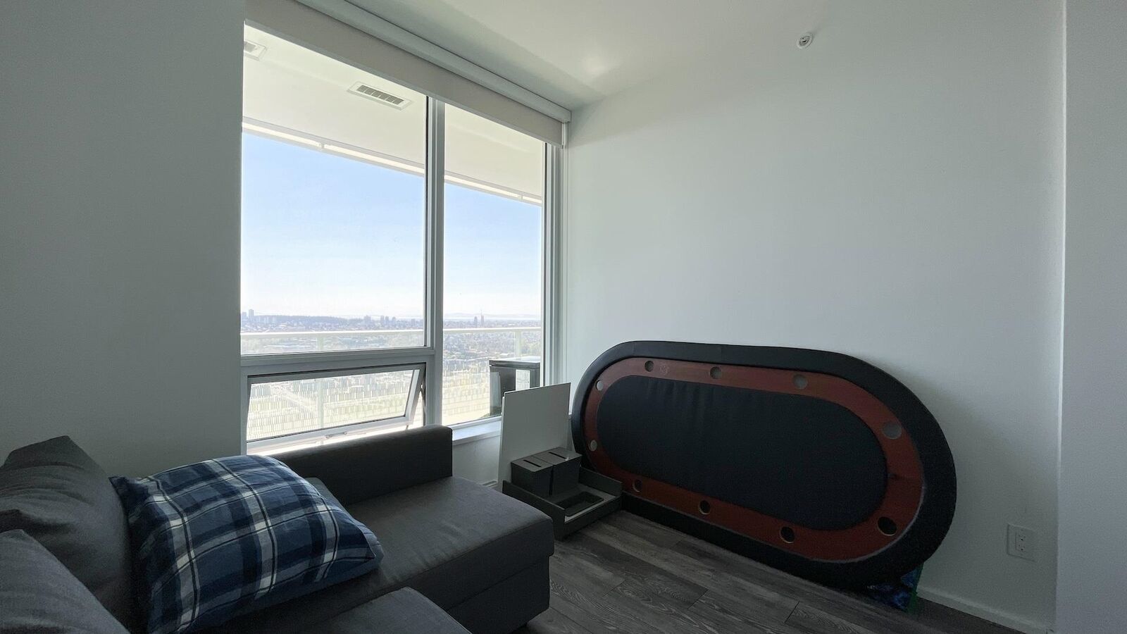 Property Photo:  4650 Brentwood Boulevard 5204  BC V5C 0M3 