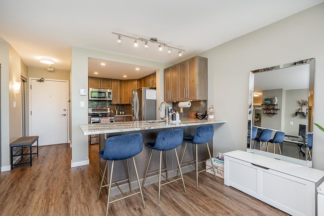 Property Photo: 2041 Bellwood Avenue 1203 BC V5B 4V5