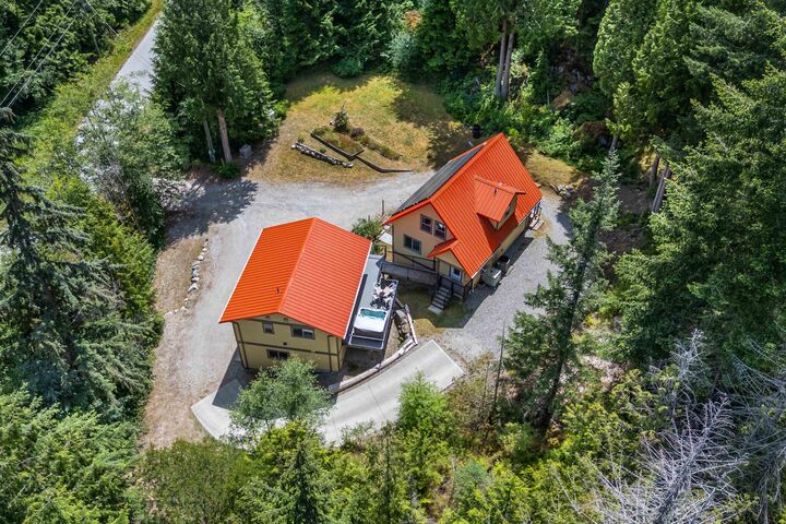 5823 Leaning Tree Road — photo 1