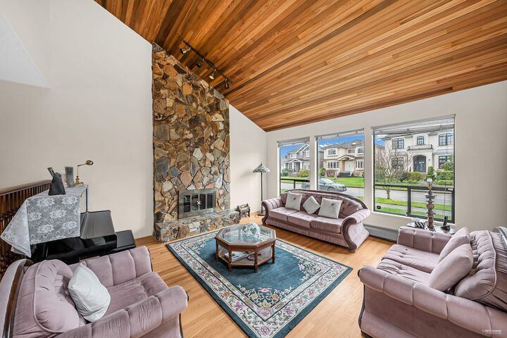 Property Photo: 2843 W 22nd Avenue BC V6L 1M7