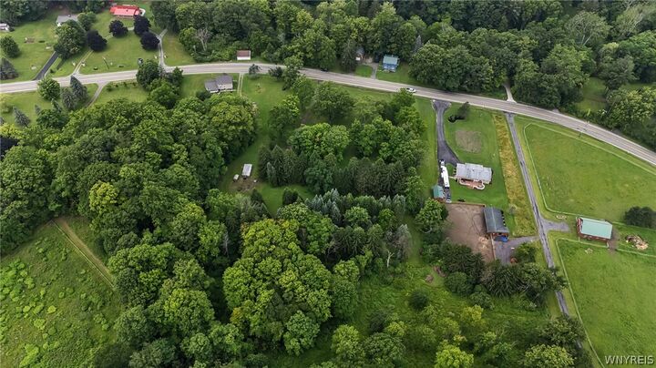 Property Photo: 8415 Sisson Highway NY 14057
