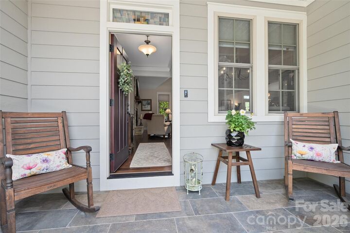 Property Photo:  43 Orvis Stone Circle  NC 28715 