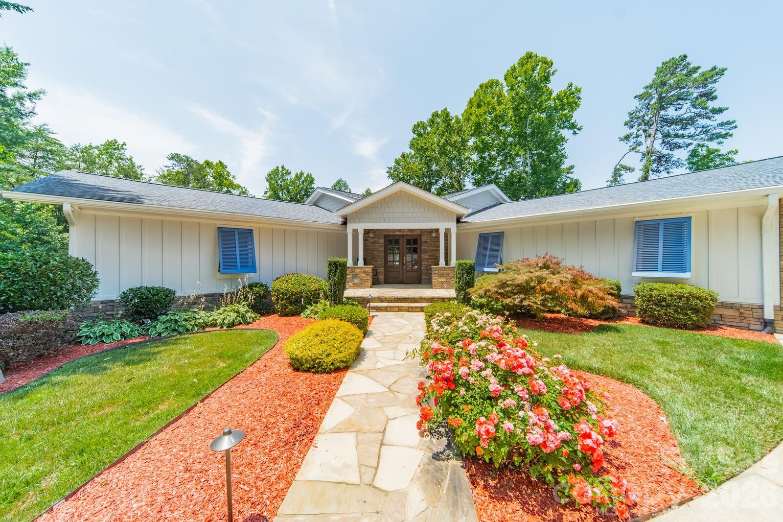 Property Photo:  19533 Bustle Road  NC 28031 