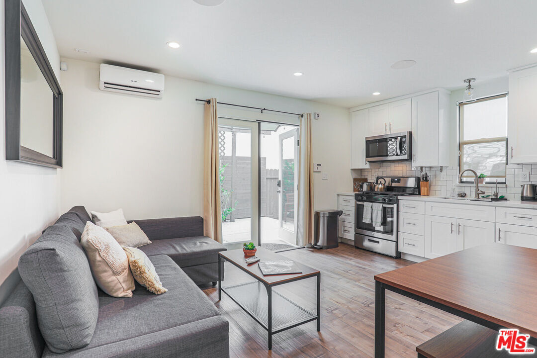 Property Photo:  8963 Cadillac  CA 90034 