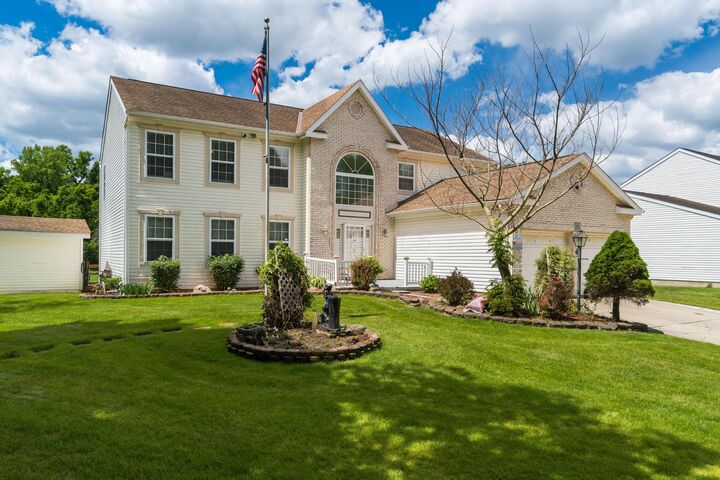 Property Photo: 315 Mackenzie Drive OH 43147