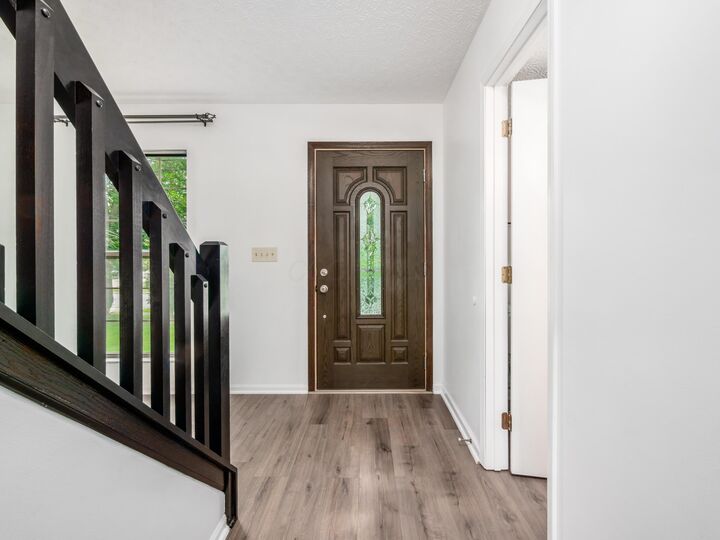 Property Photo:  1482 Brookforest Drive  OH 43204 