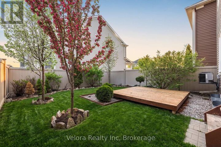 Property Photo:  165 Santolina Street  ON K2S 0W9 
