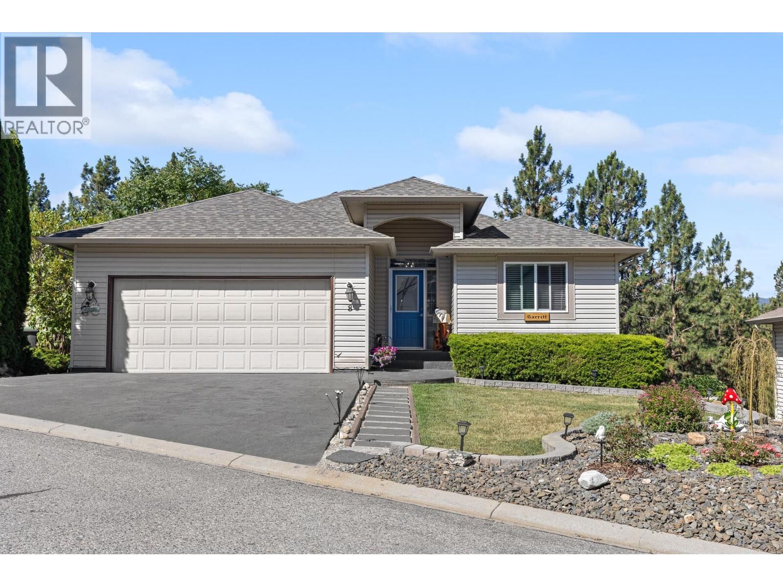 Property Photo: 3425 East Boundary Road 8 BC V4T 2W6