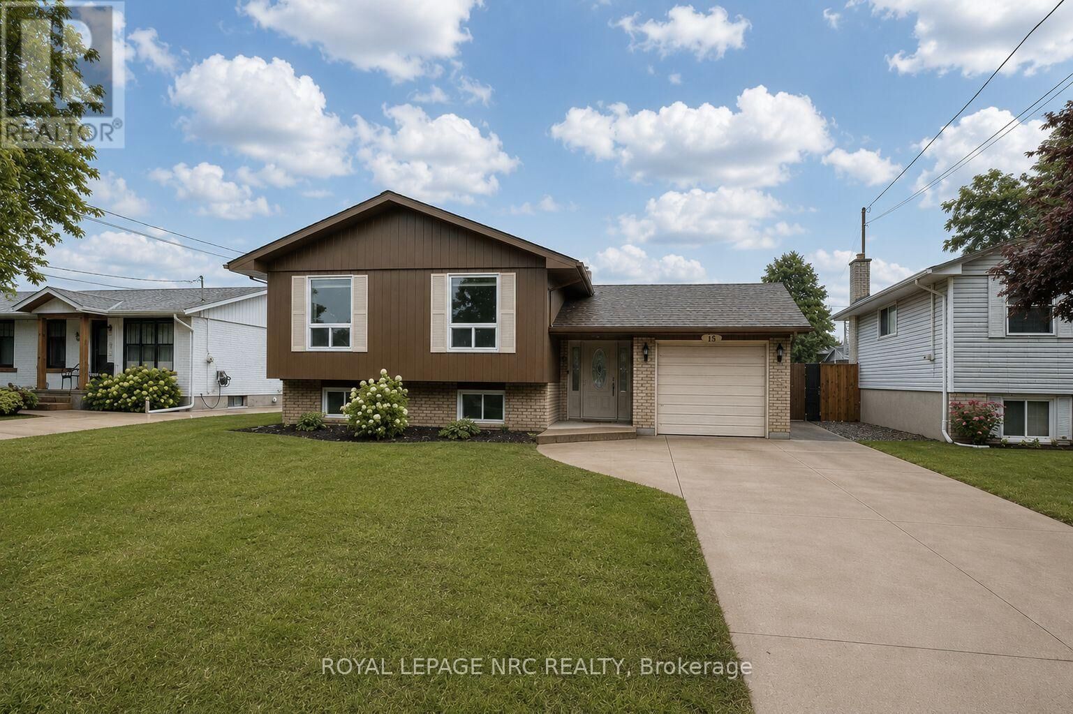 Property Photo:  15 Nickel Street  ON L2M 1L4 