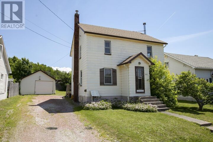 Property Photo: 458 North St ON P6B 2B4