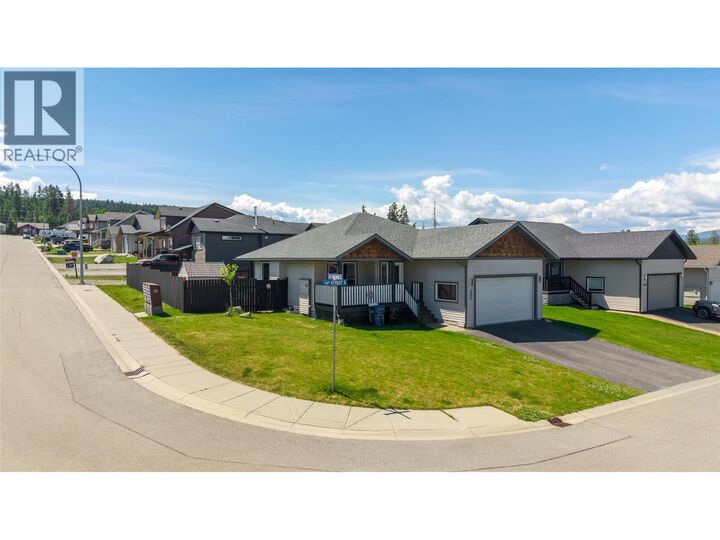 Property Photo: 2009 14th Street South BC V1C 0A9