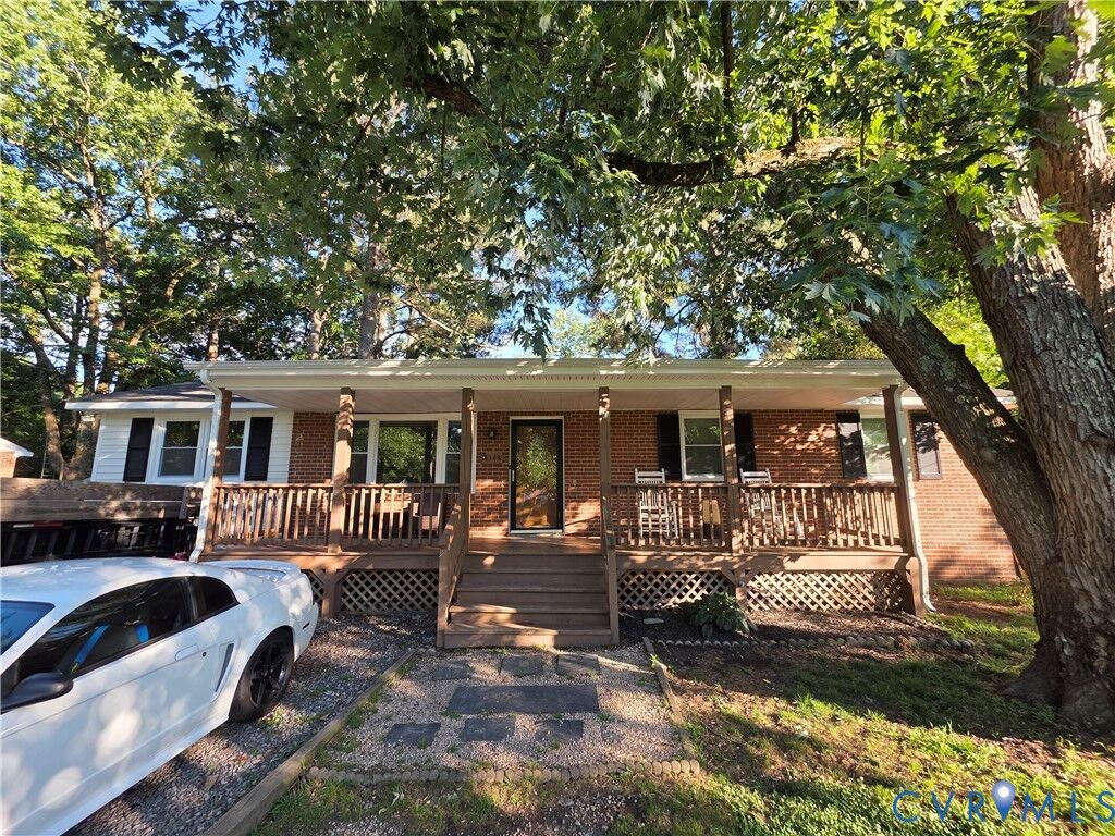 Property Photo:  1343 Bartlett Road  VA 23231 