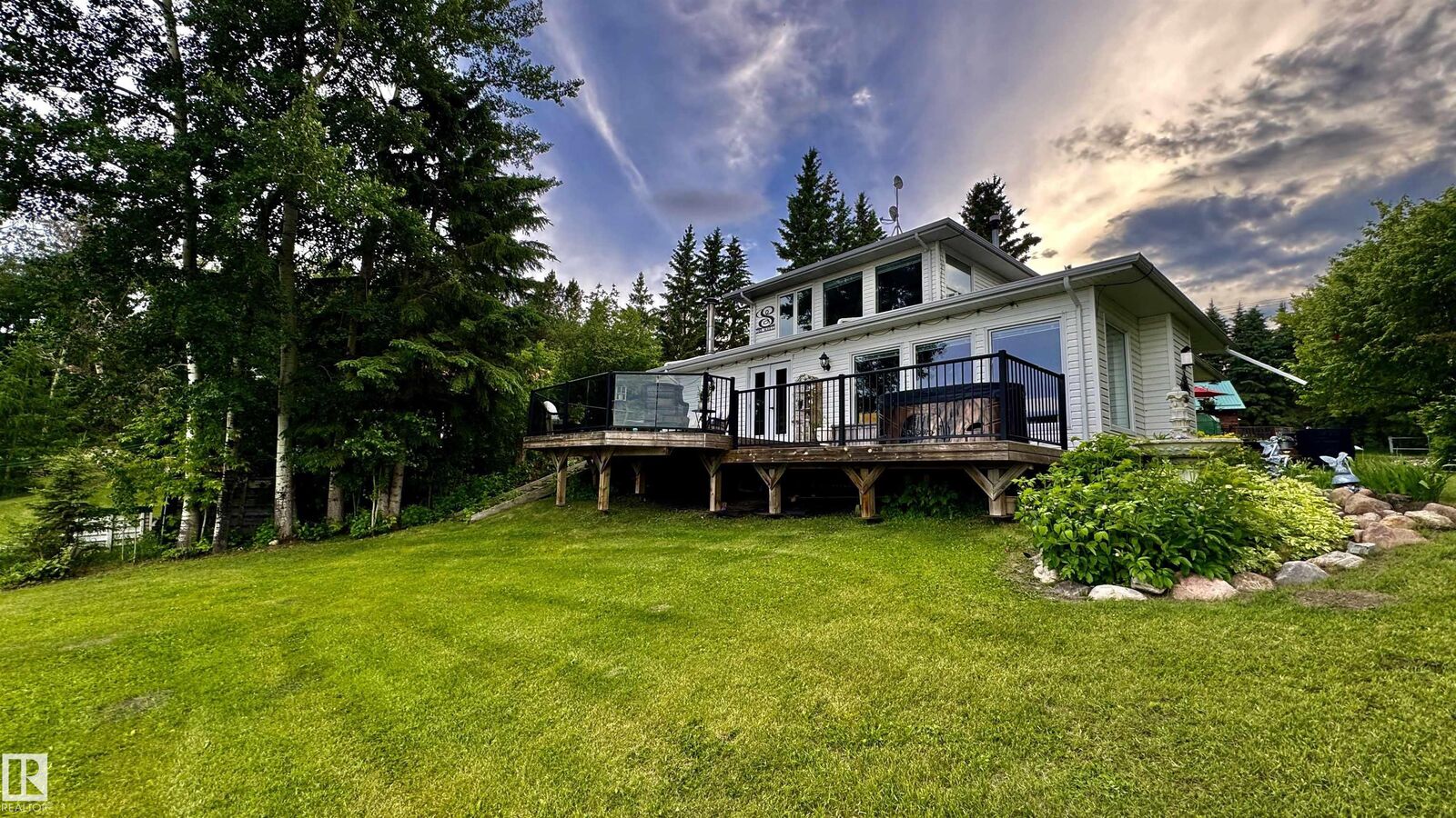 Property Photo:  422 11121 Twp Road 595  AB T0A 0C0 