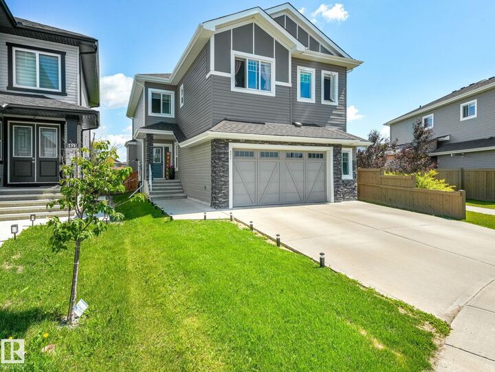 Property Photo:  5411 66 Street  AB T4X 2X6 