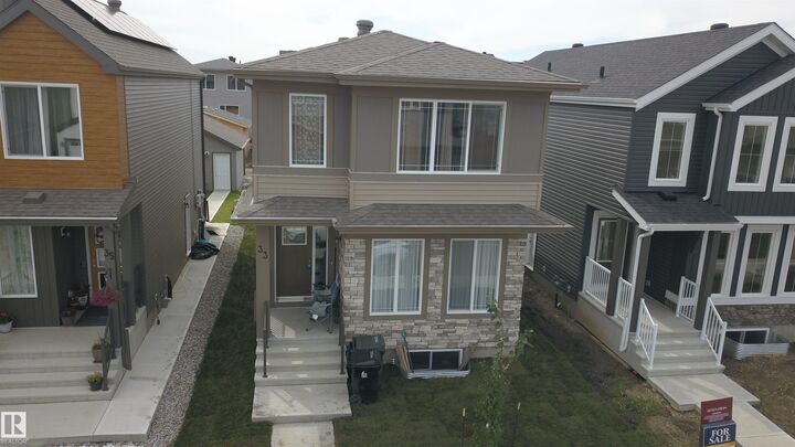 33 Eton Link — photo 1