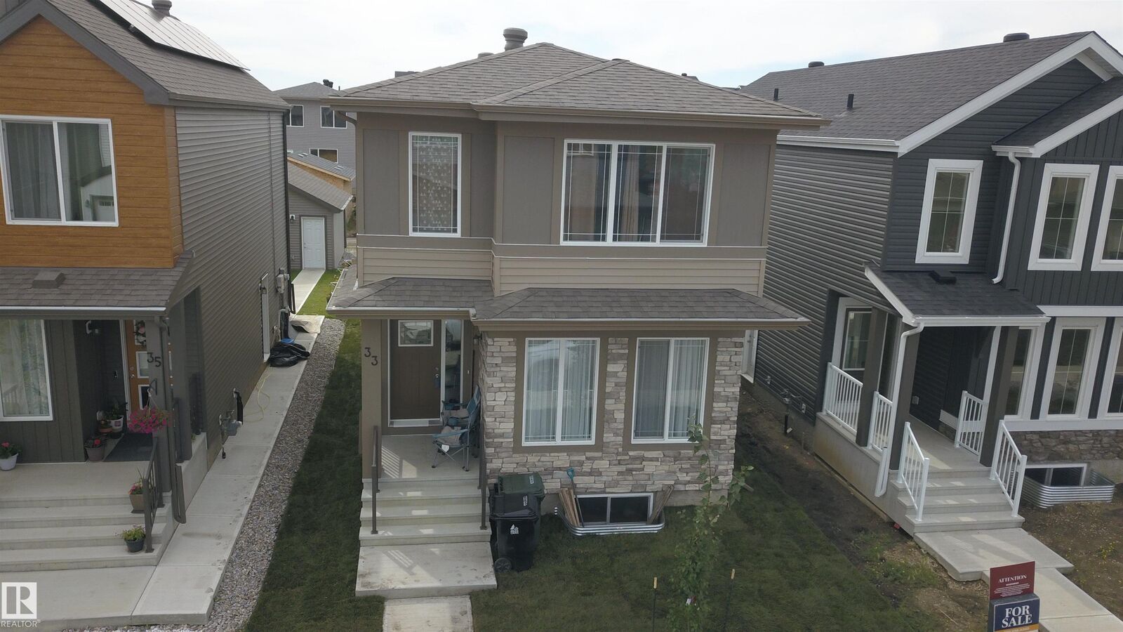 Property Photo: 33 Eton Link AB T7X 2Z7