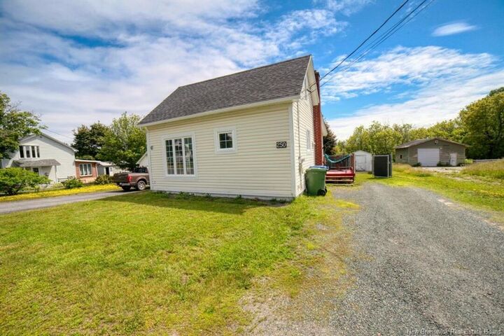 Property Photo:  250 Raymond  NB E2A 2V9 
