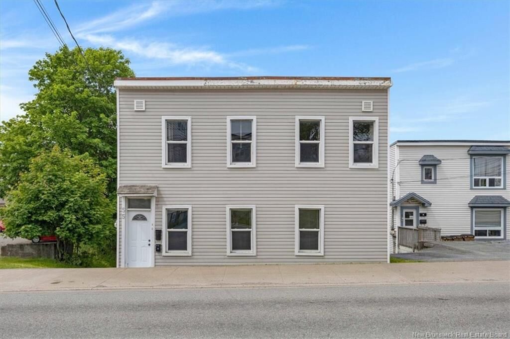 Property Photo:  55 Somerset Street  NB E2K 2X5 