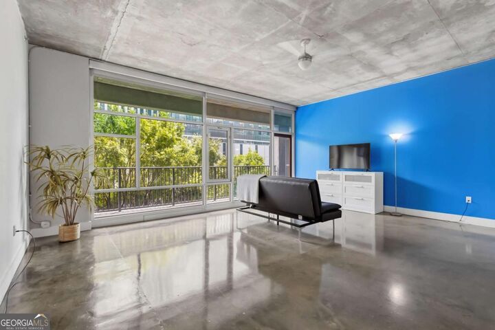 Property Photo:  845 Spring Street NW 322  GA 30308 