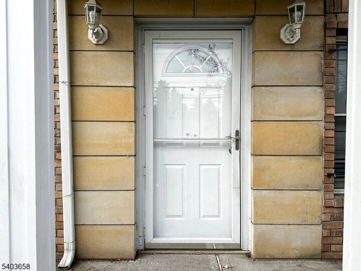 Property Photo:  171 Clifford 1  NJ 07105 