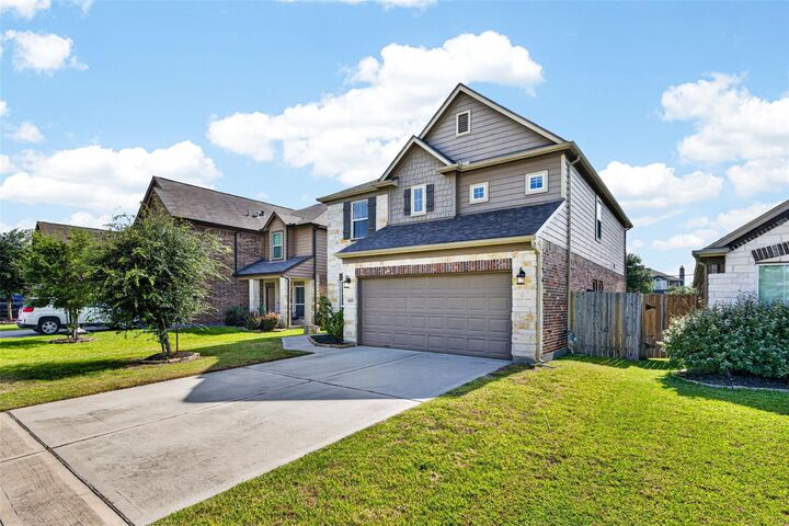 Property Photo:  4143 Fair Country Lane  TX 77449 
