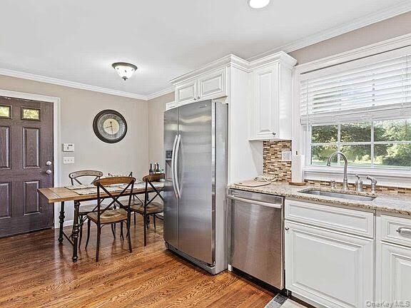 Property Photo:  209 Carol Lane  NY 12524 