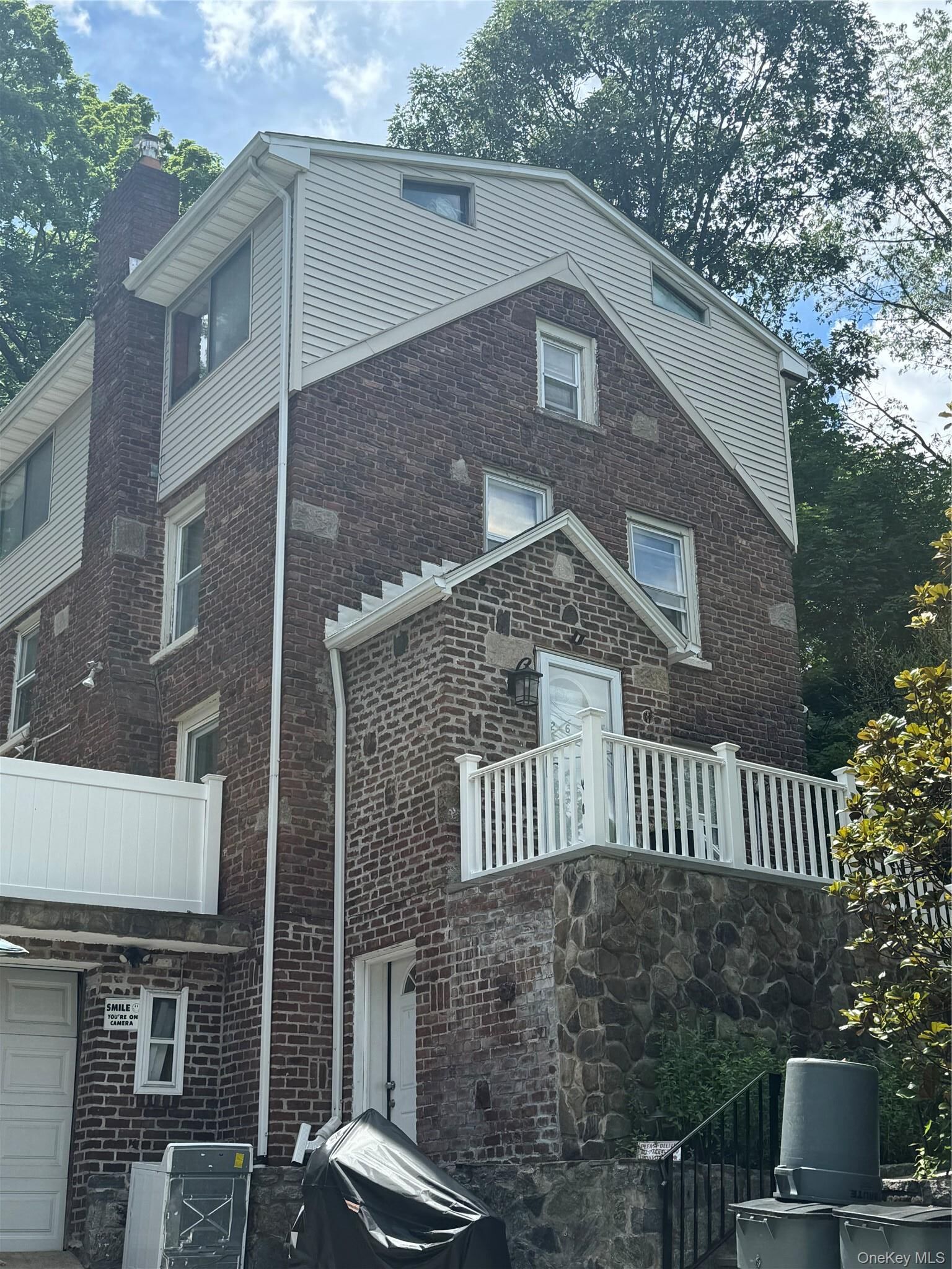Property Photo:  262 Upper Depew Avenue  NY 10960 