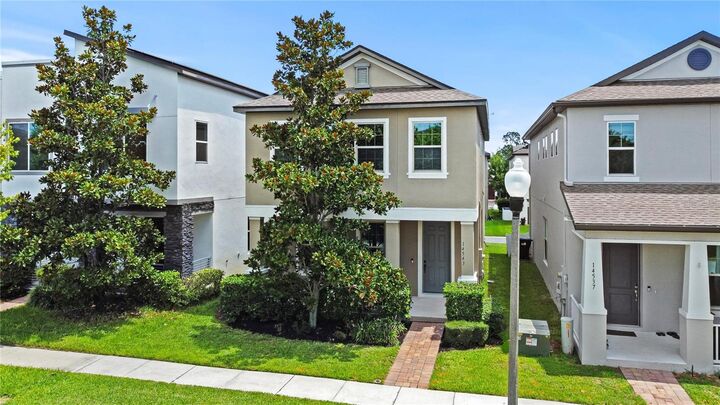 Property Photo:  14543 Golden Harbor Lane  FL 34787 