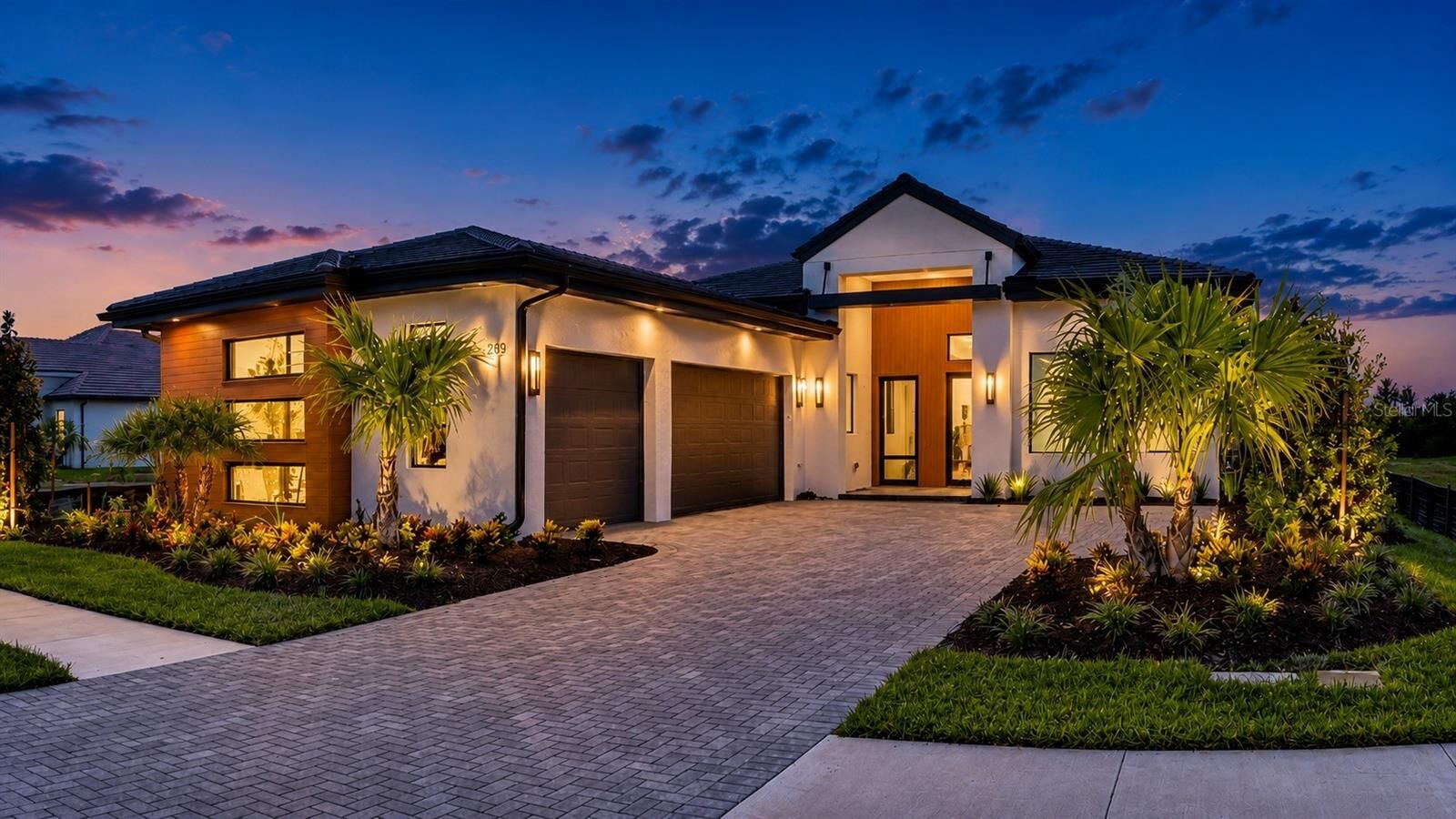 Property Photo: 269 Blue Pearl Court FL 34240