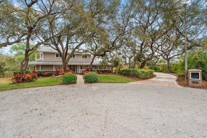 Property Photo:  1543 Sturbridge Court  FL 34698 
