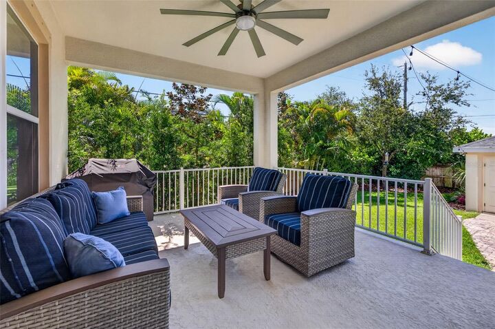 Property Photo:  293 18th Avenue S  FL 33705 