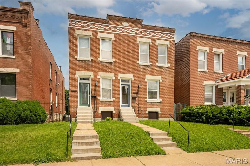 Property Photo:  4015 Shenandoah Avenue  MO 63110 