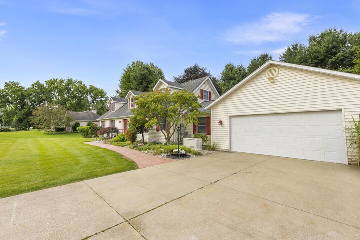 Property Photo:  481 Grand Street  MI 49036 