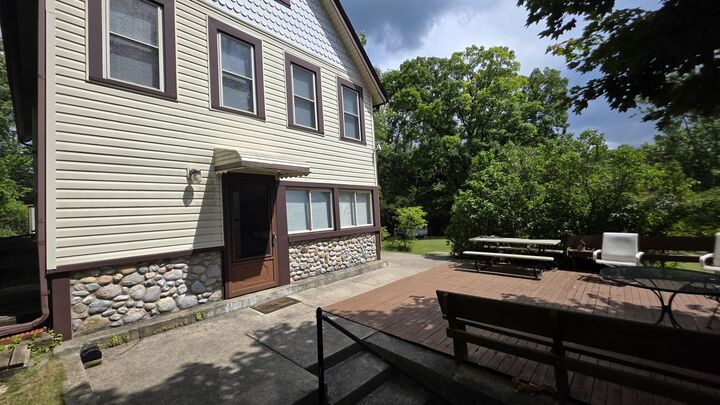 Property Photo:  1600 Mull Road  MI 49287 