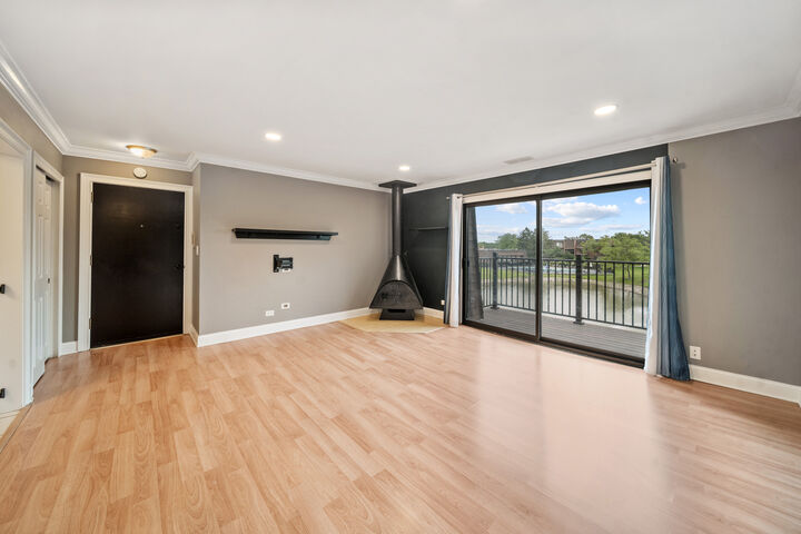Property Photo:  621 Tralee Court 3C  IL 60193 