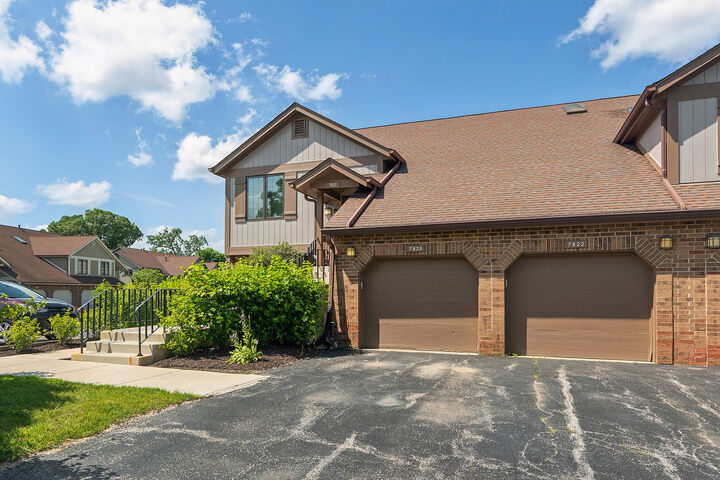 Property Photo: 7822 W Arquilla Drive 7822 IL 60463