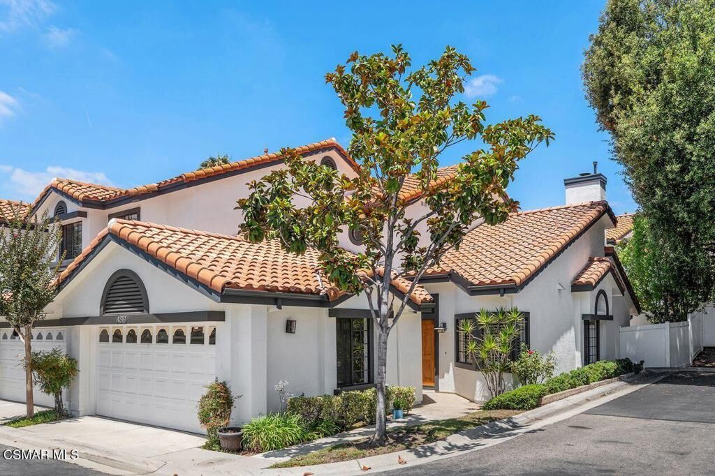 Property Photo: 4819 La Rosa Drive CA 91377