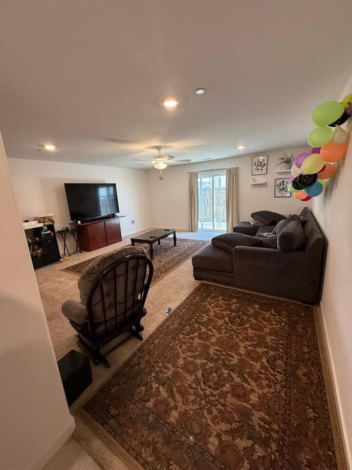 Property Photo:  794 Dean Court  CA 95341 