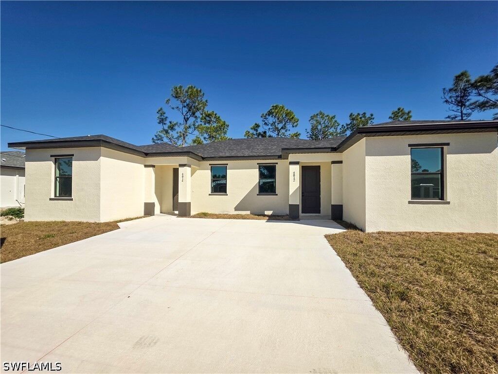 Property Photo:  4814 30th Street SW  FL 33973 