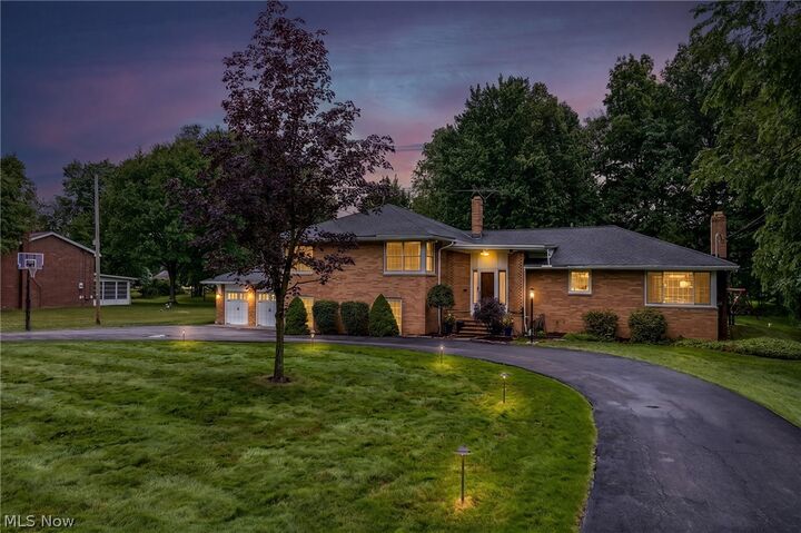 Property Photo: 3819 Brainard Road OH 44122