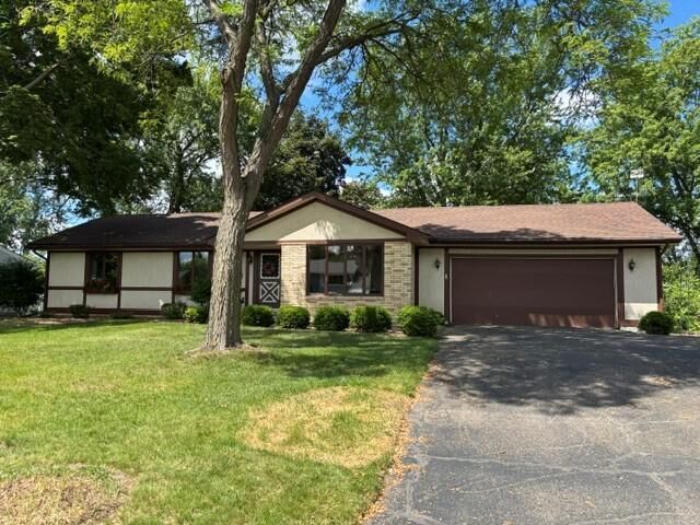 Property Photo:  8133 Xenia Avenue N  MN 55443 