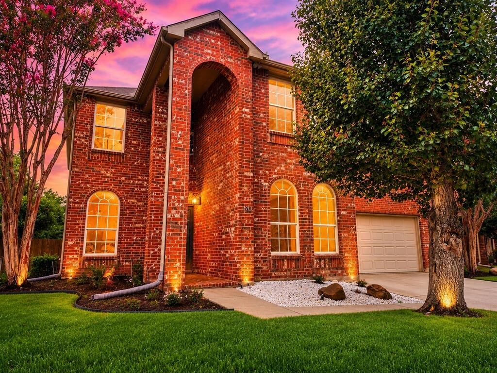 Property Photo: 1913 Caddo Springs Drive TX 76247