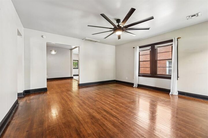 Property Photo:  1928 NW 37th Street  OK 73118 