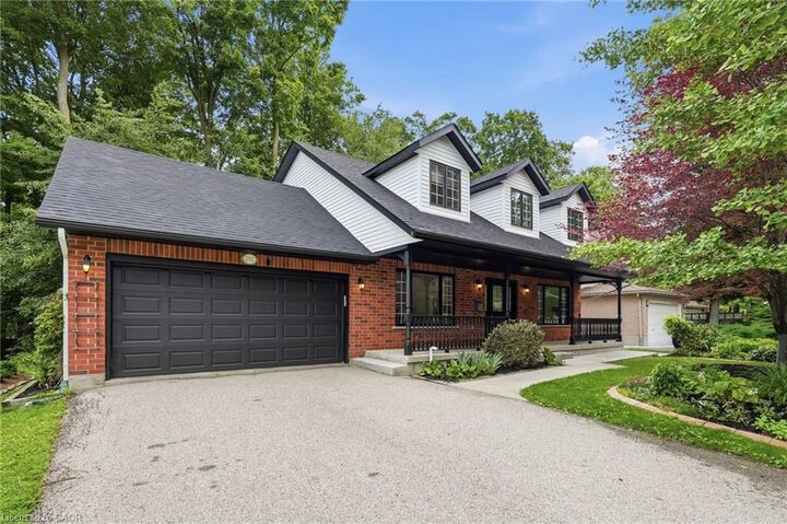 Property Photo: 292 Thorncrest Drive ON N2L 5R5